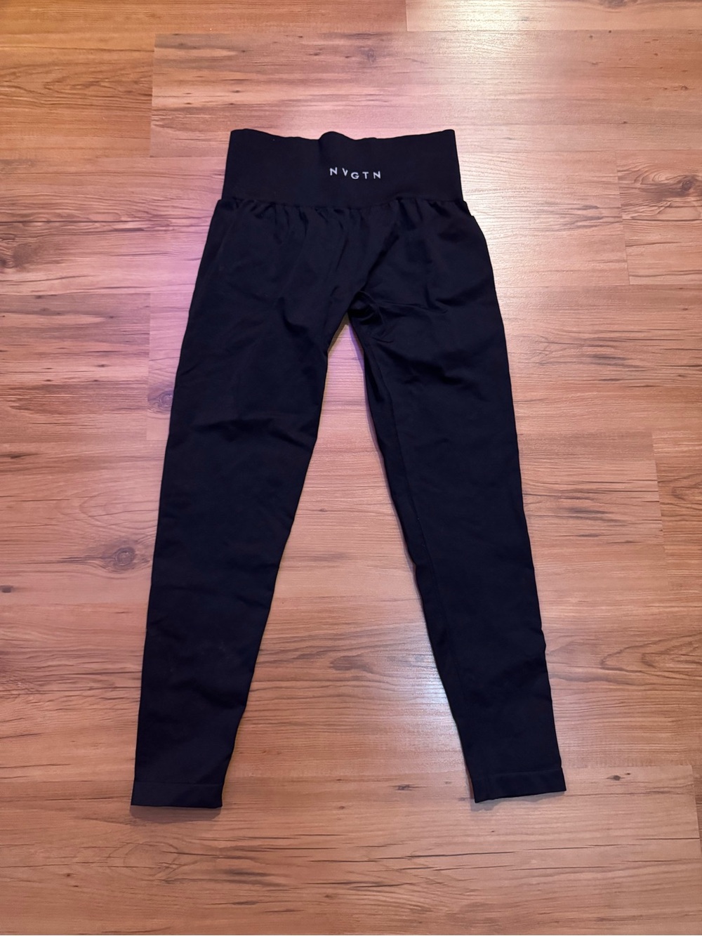 NVGTN solid Black High-Waist Leggings